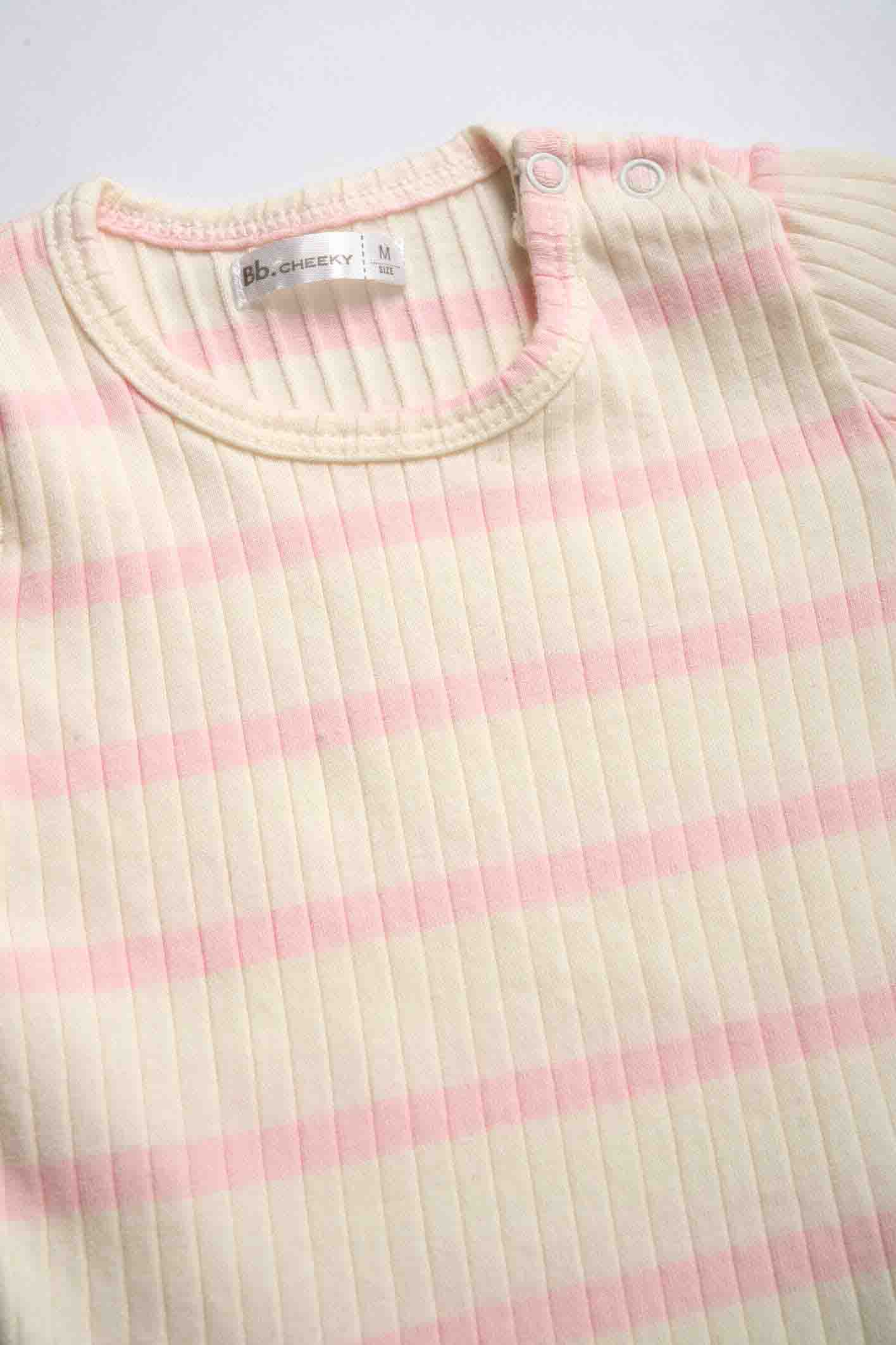 4121838